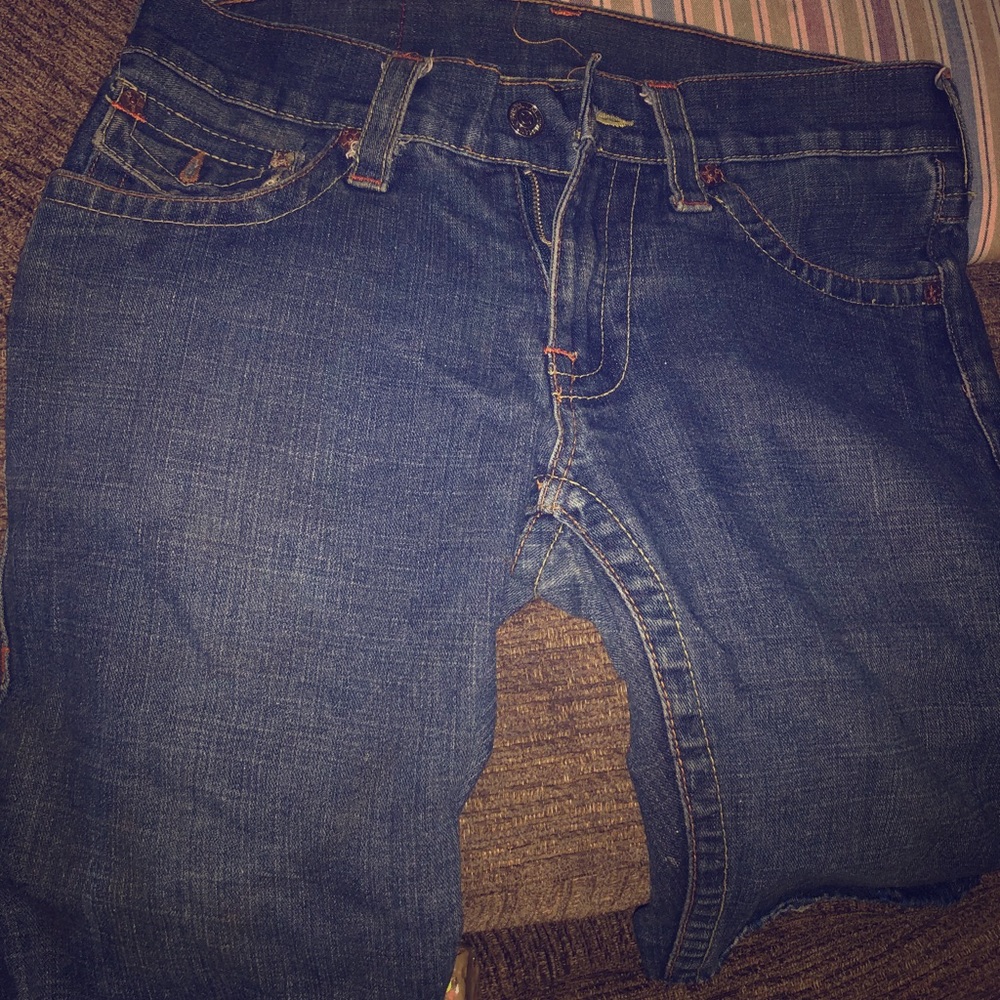 TRUE RELIGION tiger jean shorts